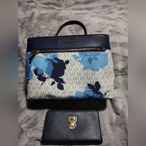 Michael Kors Floral Hailee Medium Blue Floral Signature Canvas Satchel Handbag